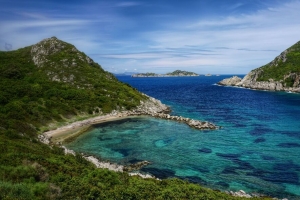 海 水 岛 风景 4k壁纸 3840x2160