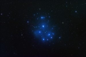 星空 昴宿星团4K壁纸