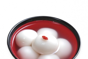 一碗热汤圆