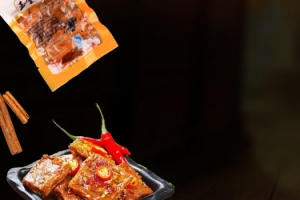香辣豆干促销季简约黑色banner