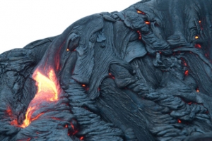 壮观火山岩浆高清PNG透明背景设计素材免费下载