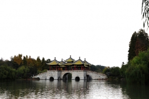 扬州五亭桥风景照