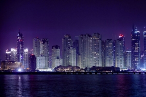 夜城 建筑 建筑 水 灯 夜 4k壁纸 3840x2160