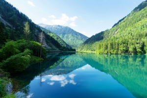 高清山水风景 树林河流 青山绿水4k壁纸3840x2160