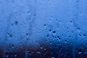 雨 玻璃 滴 湿 宏观 蓝色 4k壁纸 3840x2160