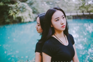 杜雪琪和赵冰晶4K美女壁纸