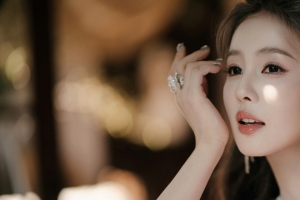 白鹿 侧脸唯美3440x1440带鱼屏美女壁纸