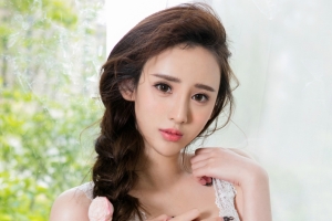 长发美女模特于思琪4k壁纸