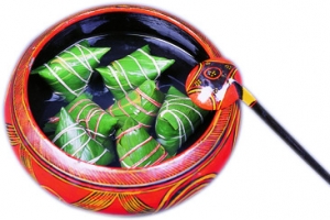 绿色长粽食物圆钵
