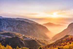 风景 秋天 4k 山上的日出 电脑 高清 壁纸