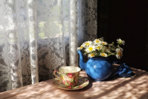 杯子花朵静物摆拍