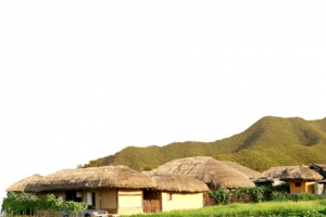 高清实物拍摄山间小屋