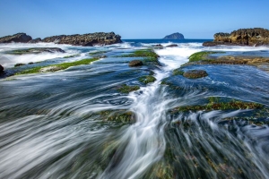 大海 石头 漩涡 自然 4k壁纸 3840x2160