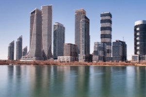 摩天大楼 建筑 建筑 湖泊 城市 4k壁纸 3840x2160