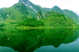唯美桂林山水海报背景