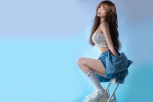 夏木颖 牛仔 长发 性感好身材美女4k壁纸