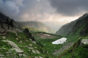 山脉 山谷 云 自然 风景 4k壁纸 3840x2160