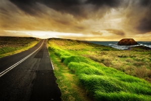 海边黄昏道路风景4K壁纸