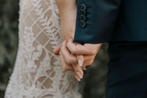 婚礼 手 爱 触摸 家庭 4k壁纸 3840x2160