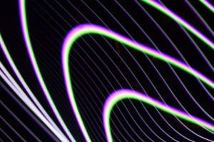 光 线条 冷冻灯 失真 弯曲 抽象 4k壁纸 3840x2160