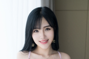 刘钰儿 气质性感美女4k手机壁纸