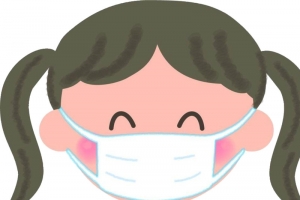 戴口罩的可爱小女孩
