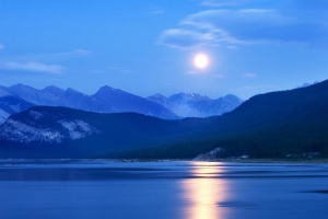 美丽月光桌面壁纸唯美风景