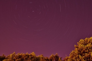 长曝光 星星 天空 树木 4k壁纸 3840x2160