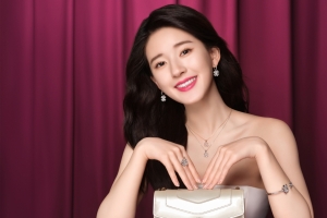 高颜值美女赵露思4k壁纸