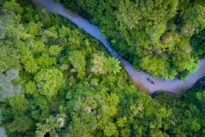 俯视新西兰河流景观 4K高清壁纸3840x2160免费下载