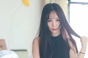 长发美女写真3840x2160壁纸