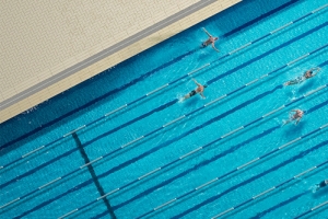游泳比赛