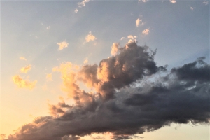 夕阳.红云.红晕