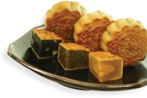 美味蛋黄月饼中秋
