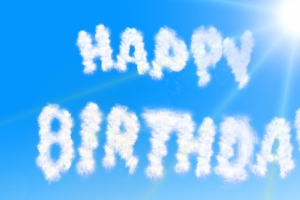 happy birthday 蓝天云彩背景素材图片