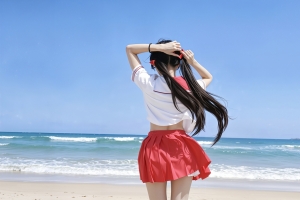 双马尾女孩夏日海边4K高清壁纸 3840x2160免费下载