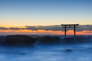 海洋 岩石 雾 石头 黎明 风景 4k壁纸 3840x2160