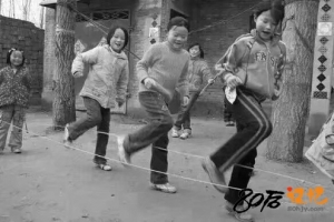 80后记忆：跳皮筋