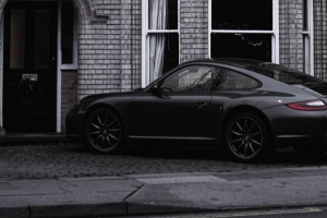 保时捷911 carrera s 保时捷 汽车 跑车 黑色 侧视图 4k壁纸 3840x2160