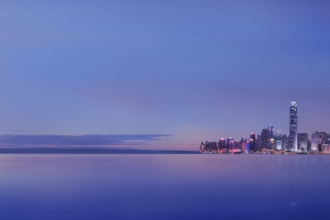 夜空深蓝湖景