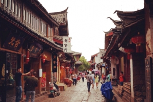 旅游景区束河古镇