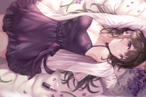 床 美丽女子 紫色眼睛 小睡裙 口红 仰臥 薰衣草 4k动漫壁纸