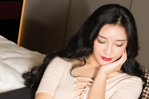 气质美女小西4k壁纸
