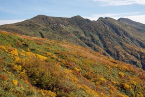 山脉 斜坡 草地 景观 自然 4k壁纸 3840x2160