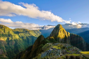阳光山脉背景