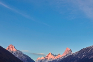 华为mate50壁纸图片原版风景