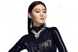 高级服装模特高清PNG透明免扣设计素材免费下载