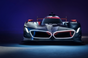 宝马 BMW M Hybrid V8 跑车 8k 电脑 壁纸 7680x4320