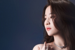 刘亦菲 侧脸 美女 3440x1440带鱼屏壁纸