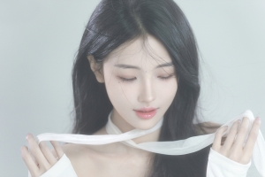 清纯可爱养眼美女高清壁纸 2880x1800免费下载 适配平板笔记本便携设备